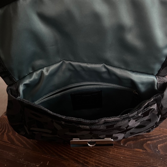 Coach Shoulder Purse - Picture 4 of 4
